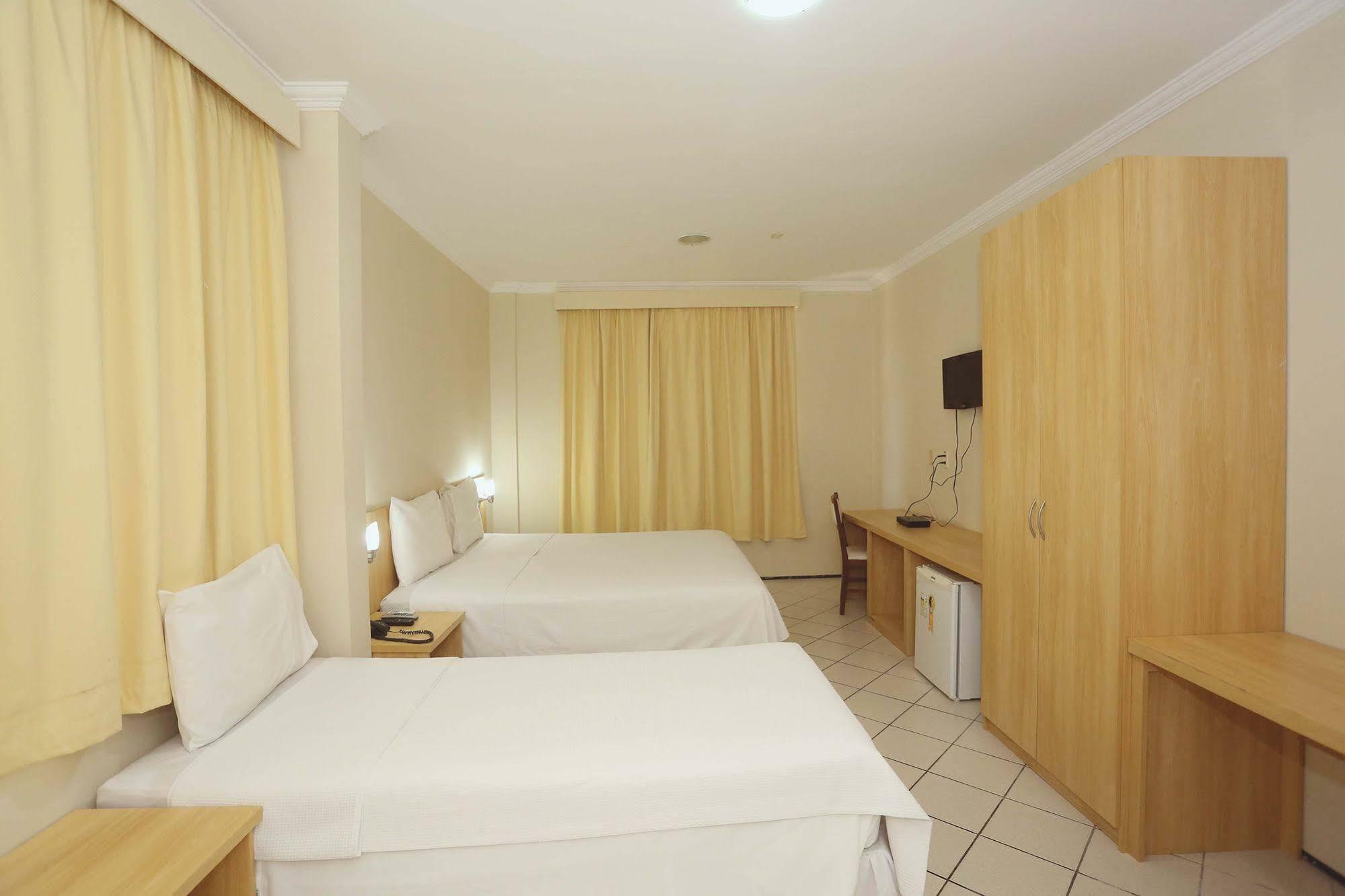 Litoranea Praia Hotel Sao Luis  Exterior photo